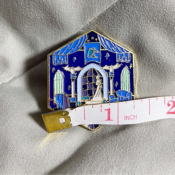 Pin Ravenclaw Common Room Hogwarts House Harry Potter Witch Wizard Raven - Picture 3 of 5